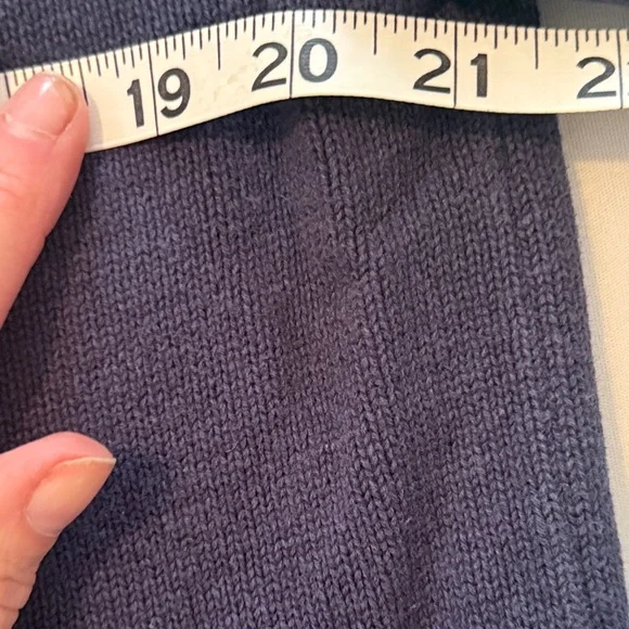 EUC - Kiel James Patrick Navy Sweater with Red Heart Accents - Picture 4 of 6